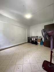 Blk 909 TAMPINES PALMSVILLE (Tampines), HDB 3 Rooms #556215511